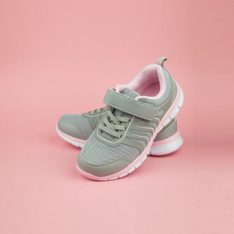 Sports Shoes & Floaters